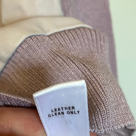 St. John Lavender Leather Ribbed Cardigan - Picture 5 of 6